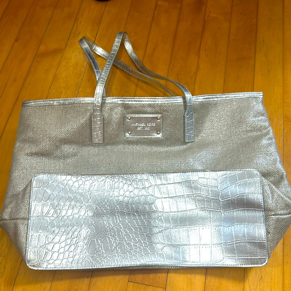 Brand new Michael kors bag